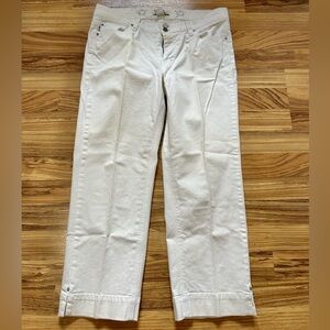 White House Black Market White Capris